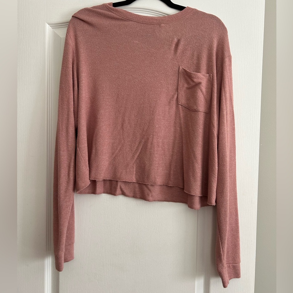 wild fable Dusty Rose Cropped Long-Sleeve Pocket Top
